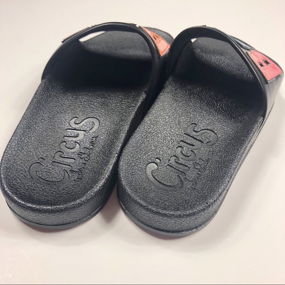 Circus by Sam Edelman Flynn Pool Slides Boy Bye - Picture 2 of 6